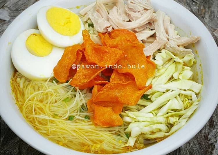 Soto Ayam (Indonesian Chicken Soup)