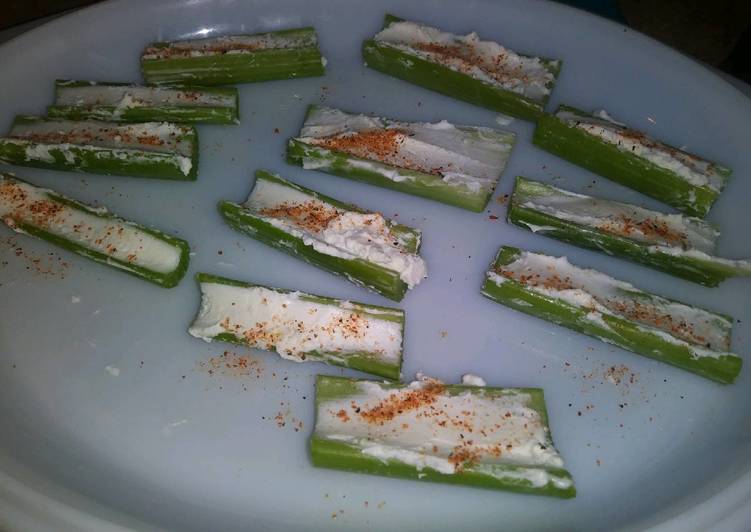 Celery with Goat Cheese
