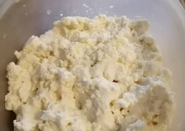 Homemade Ricotta cheese