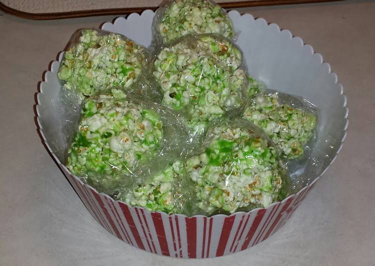 Aunt Jerry's Popcorn Balls