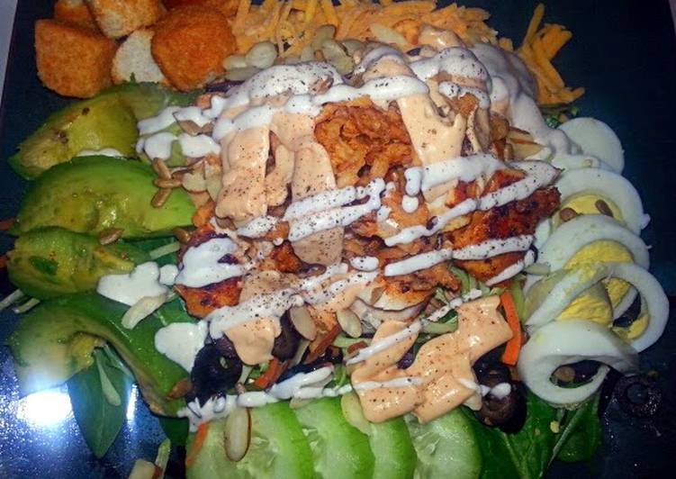 Chipotle Ranch Grilled Chicken Salad