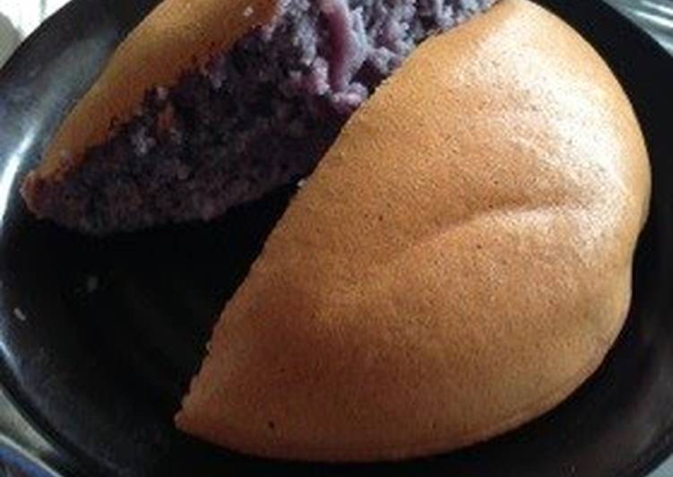 Simple Purple Sweet Potato Cake Made in a Rice Cooker