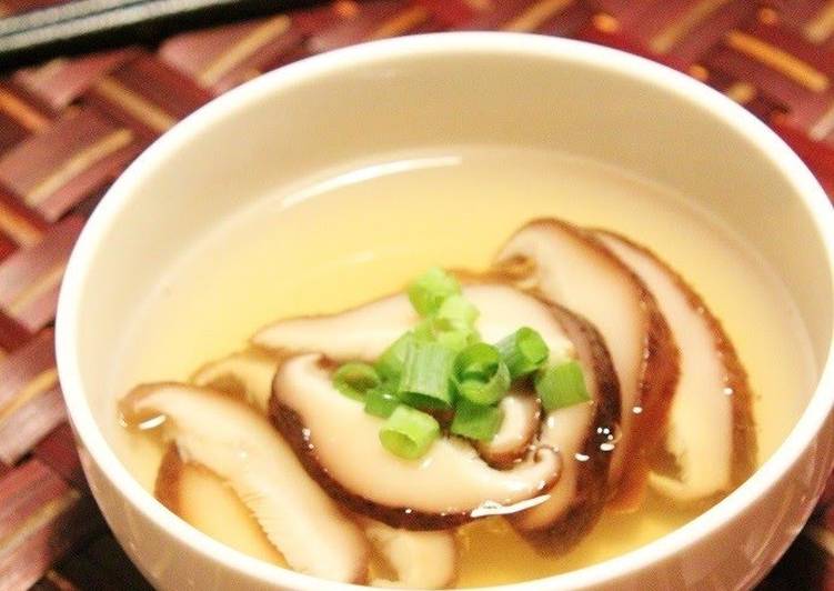 Ultra-simple Dried Shiitake Mushroom Soup