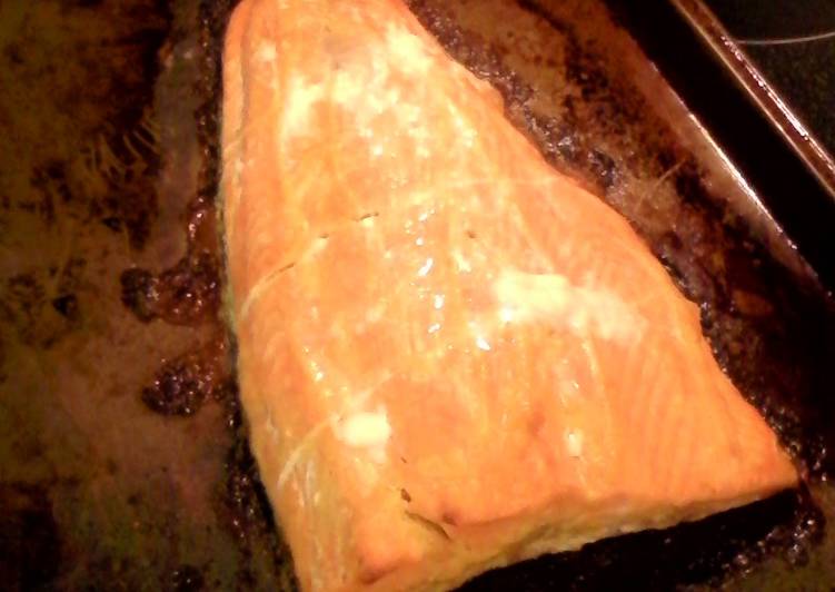 Easy Salmon Bake