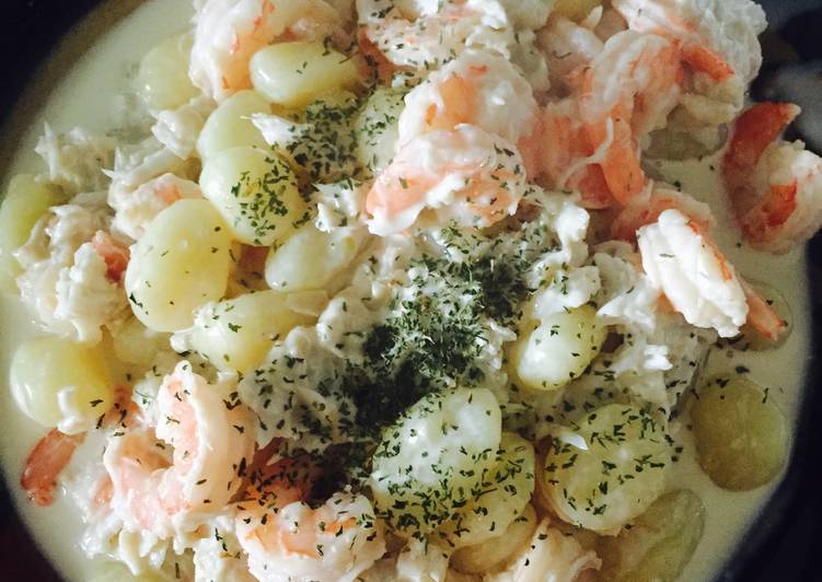 Seafood Gnocchi With White Wine Parmesan Sauce
