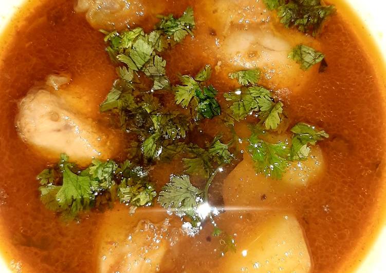 Chicken curry with potato and peas(chicken Aalu Matar) #mycookbook