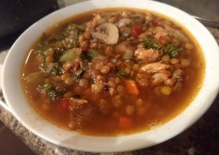 Spicy chicken, lentil, kale soup