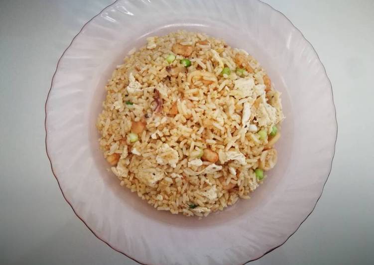 Chinese Golden Fried Rice