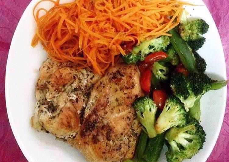 Grilled Herb Chicken with Vegetables