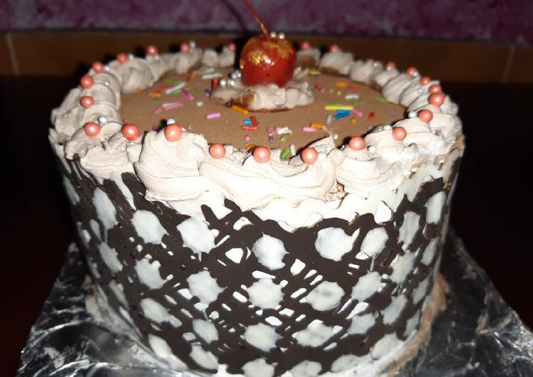 Polka Dot Chocolate Icing cake