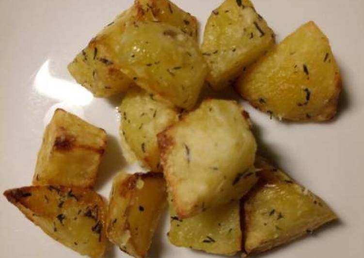 Thyme and Parmesan roasted potatoes