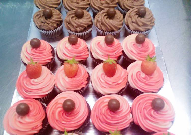 RED VELVET Cupcakes